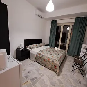  Гостевой дом Goffredo Mameli House
